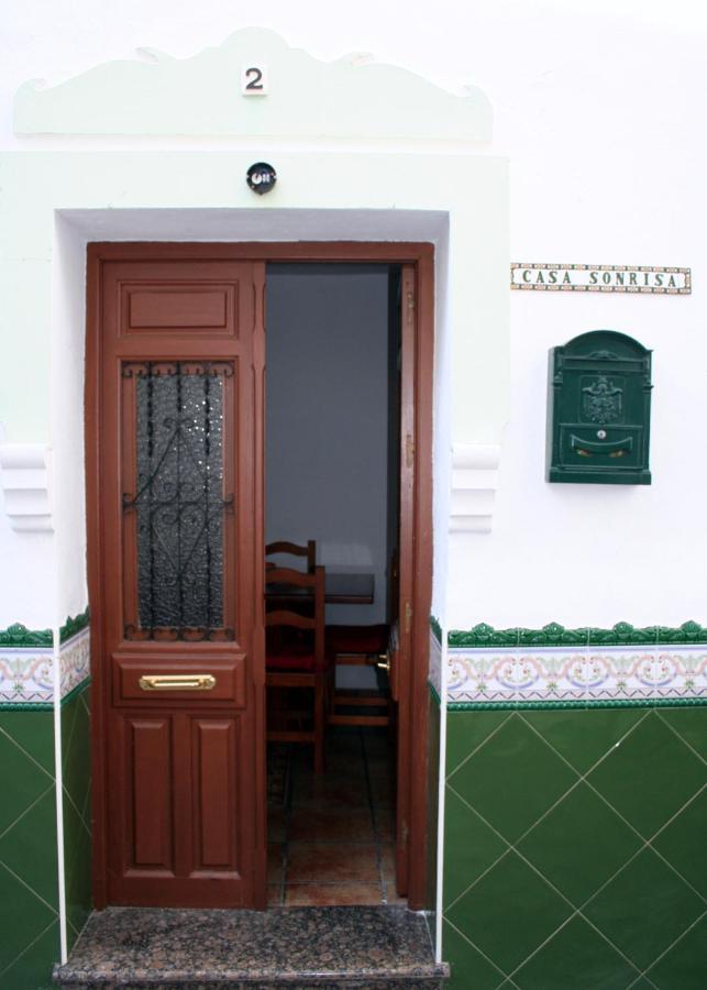 Casa Sonrisa Βίλα Guaro Δωμάτιο φωτογραφία