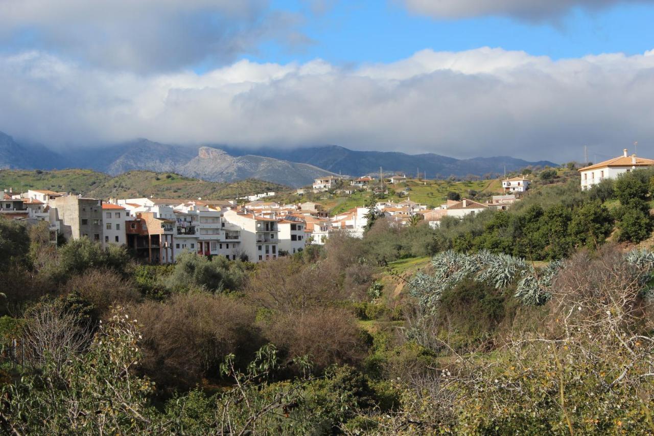 Casa Sonrisa Βίλα Guaro Δωμάτιο φωτογραφία